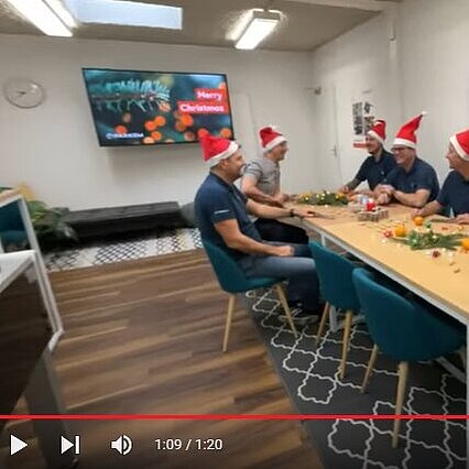 Vœux de Noël avec vidéo & info fermeture annuelle